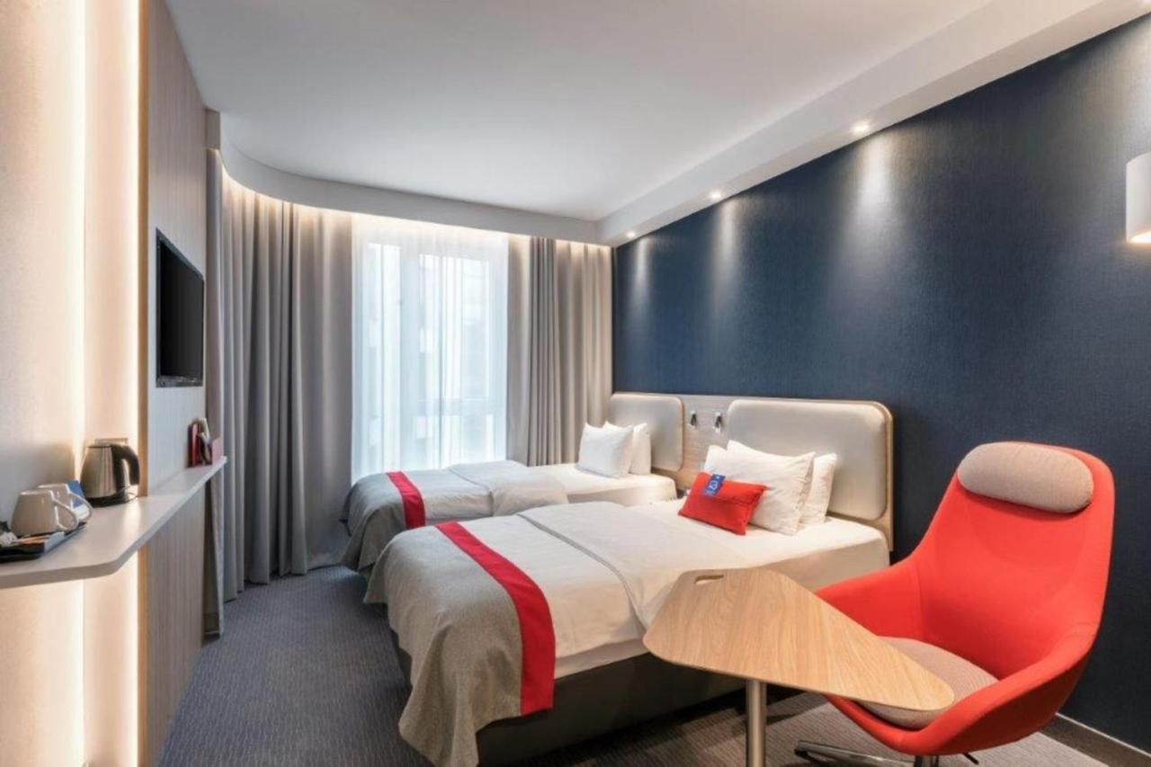 Holiday Inn Express - Kaiserslautern By Ihg Eksteriør billede