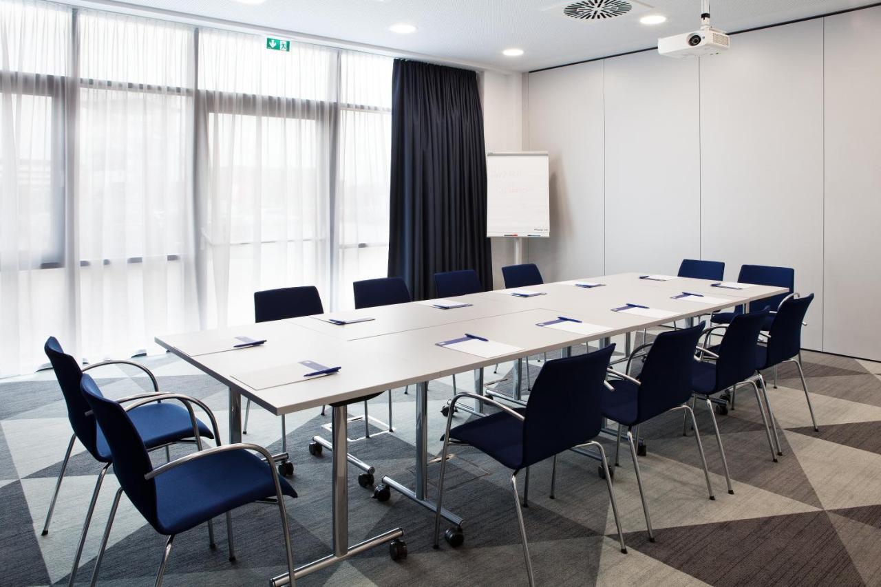 Holiday Inn Express - Kaiserslautern By Ihg Eksteriør billede